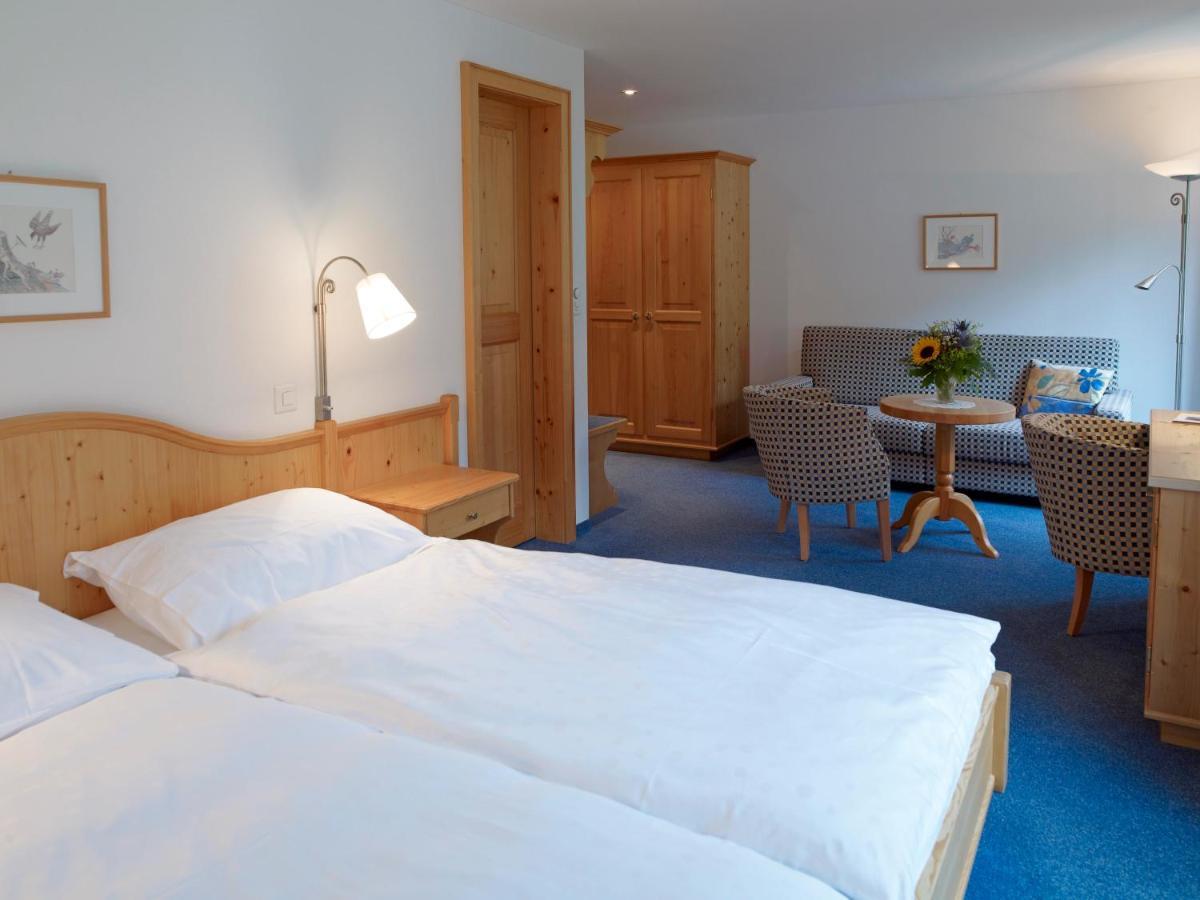 Hotel Alpina Parpan Ngoại thất bức ảnh