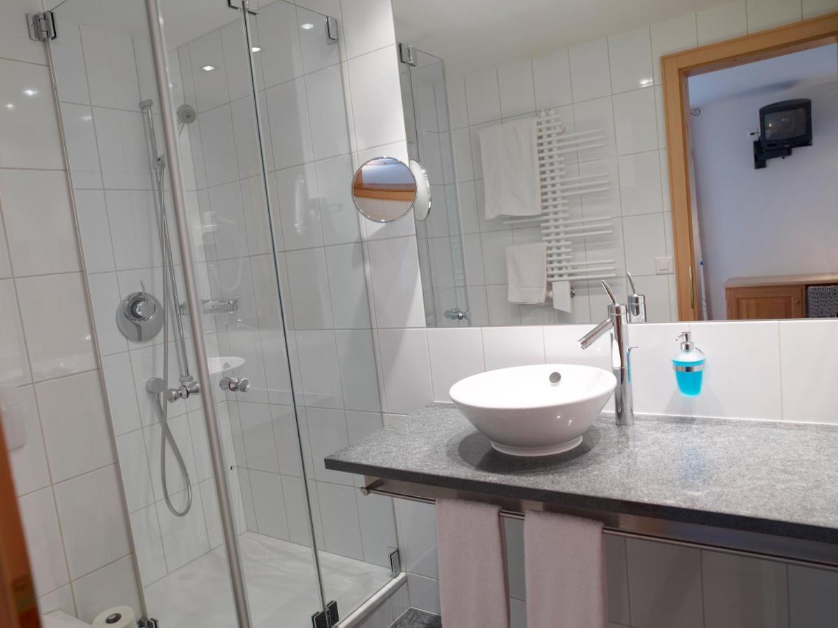 Hotel Alpina Parpan Ngoại thất bức ảnh