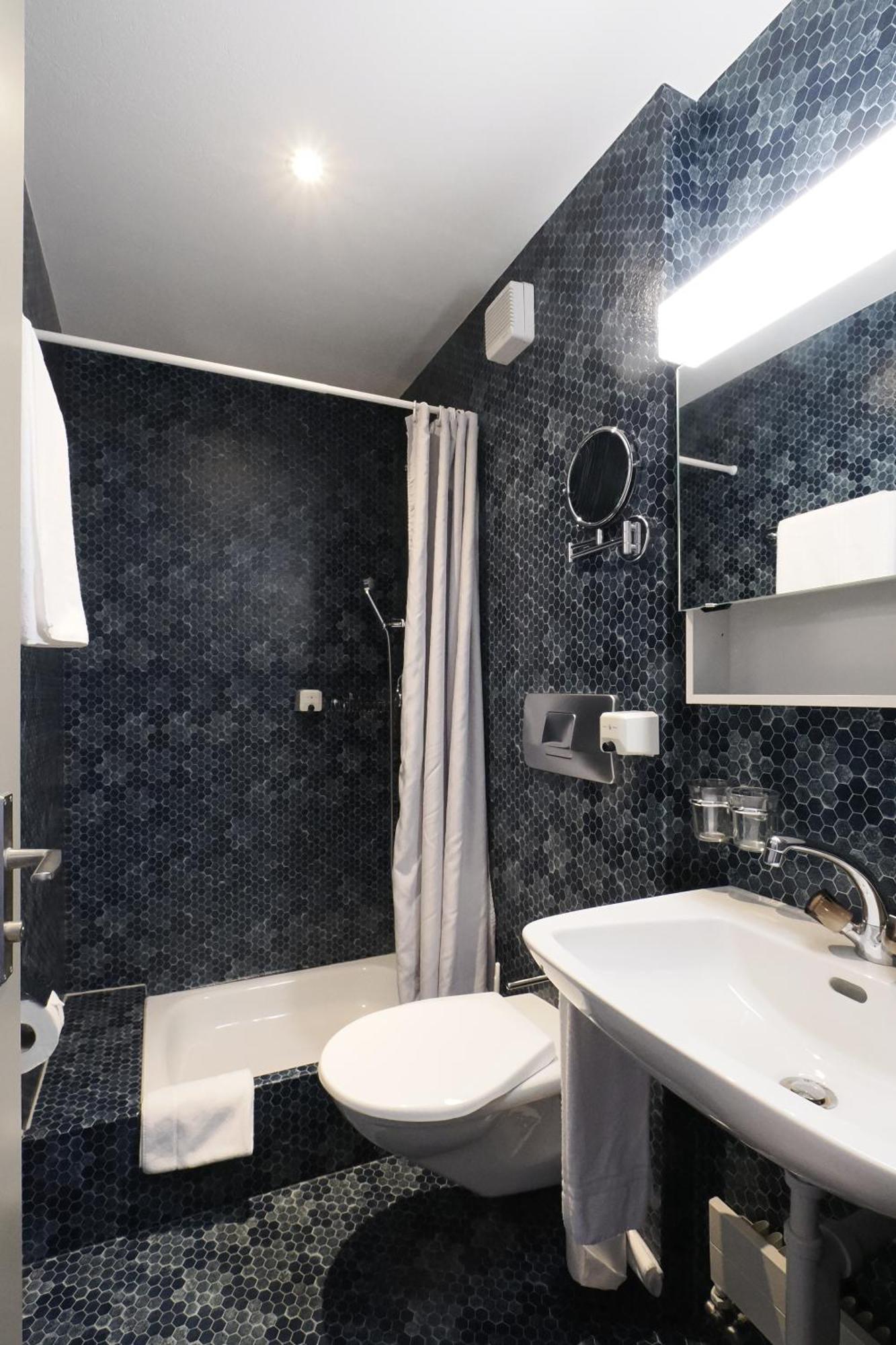 Hotel Alpina Parpan Ngoại thất bức ảnh